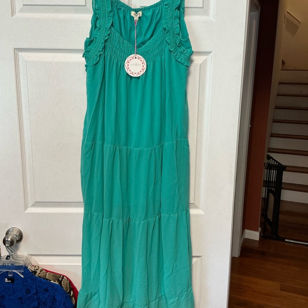Elegant Teal Sleeveless Dress